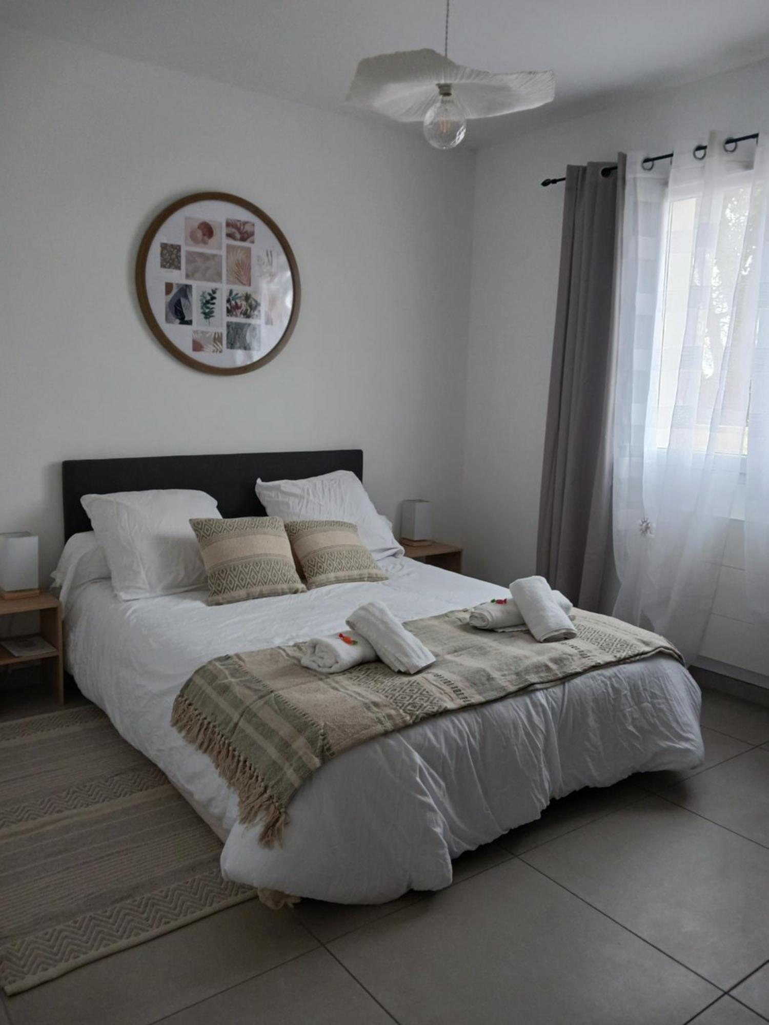 L'Eden Des Aspres Villa Тюир Екстериор снимка